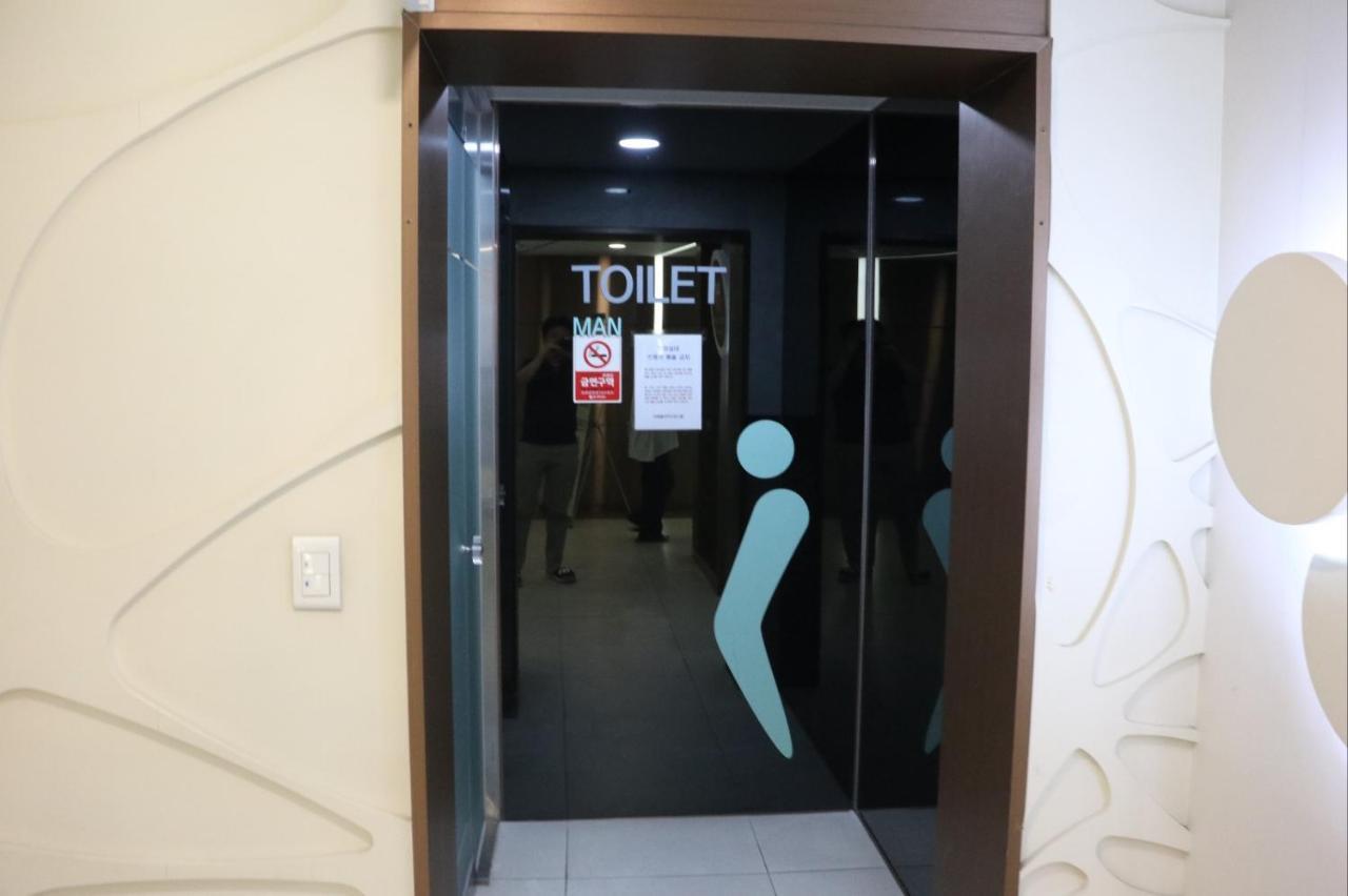 Goodday Jjimjilbang Hotell Inchon Exteriör bild